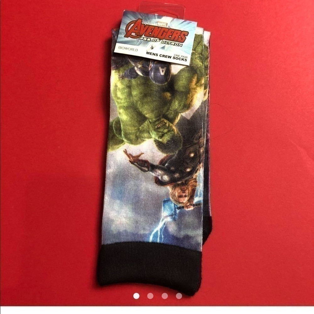 Marvel avengers socks💚💙